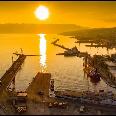 Amri Lägenhet Rijeka