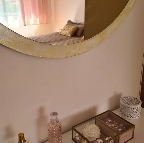 Amri アパート リエカ